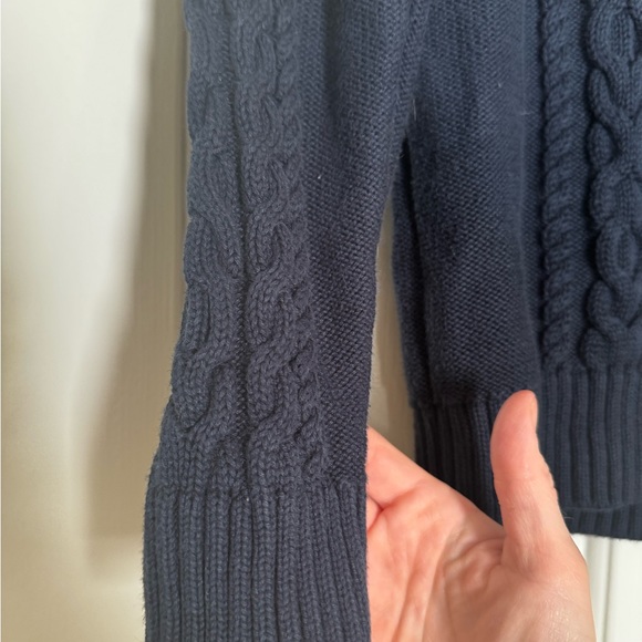 L.L.Bean Crewneck Cable Knit Navy Blue Cotton Sweater size small - Picture 4 of 7